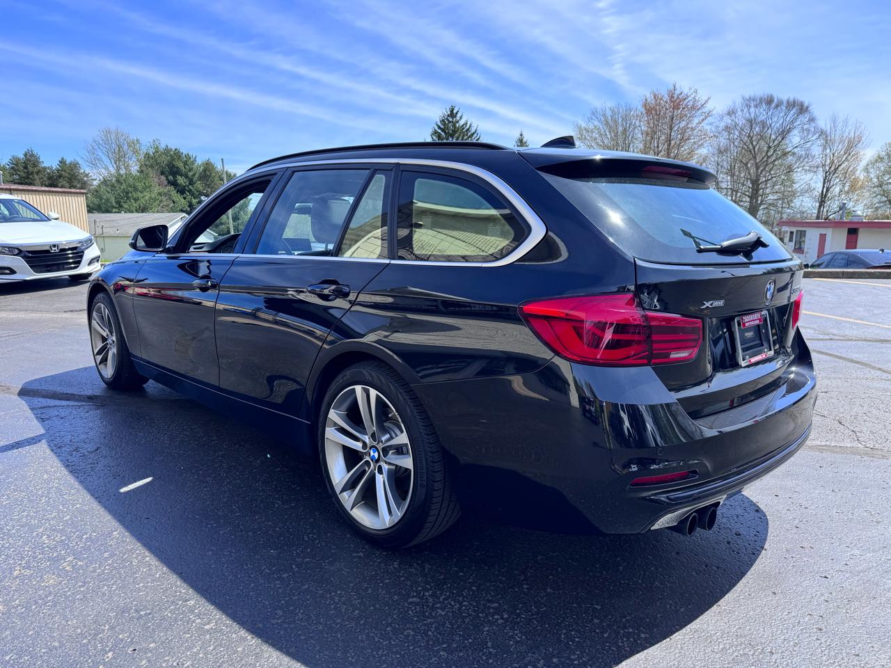 BMW 3 Series 330i xDrive Sports Wagon 2017