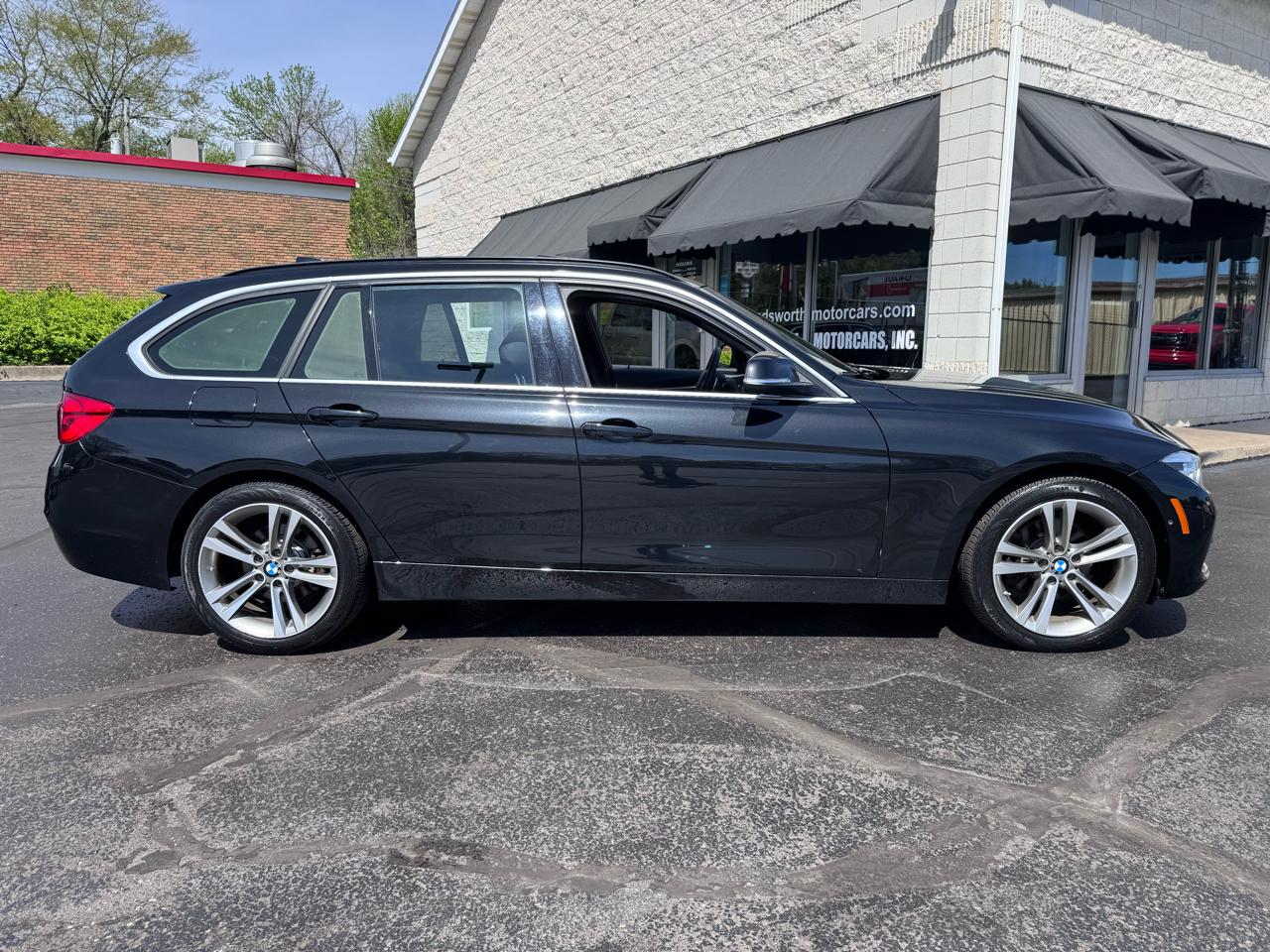 BMW 3 Series 330i xDrive Sports Wagon 2017