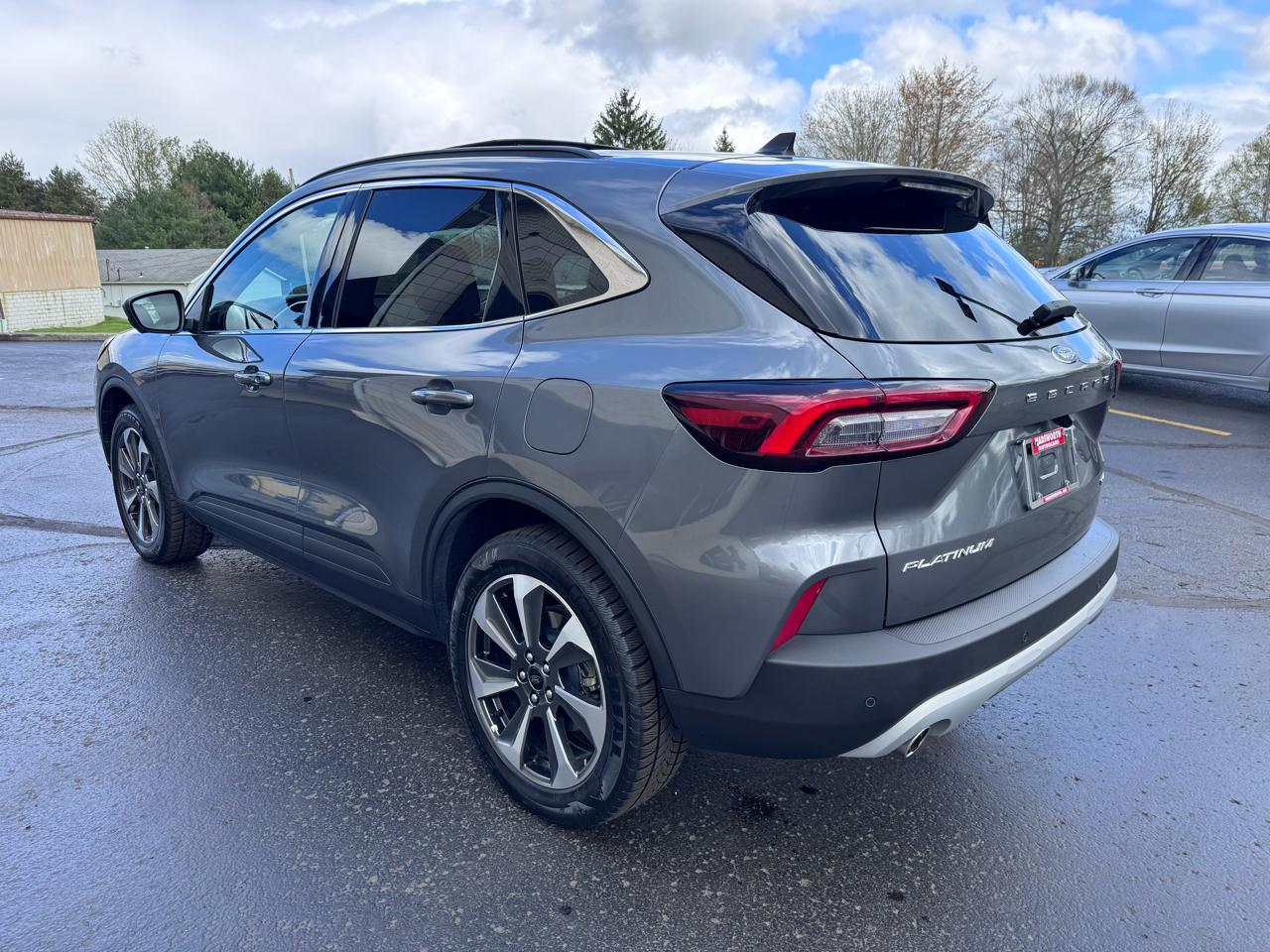 Ford Escape Platinum AWD 2023