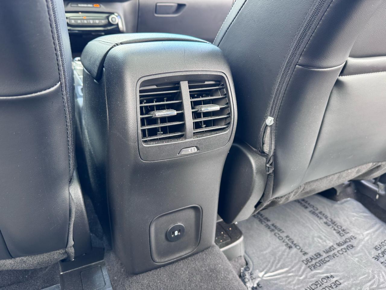 Ford Escape Platinum AWD 2023