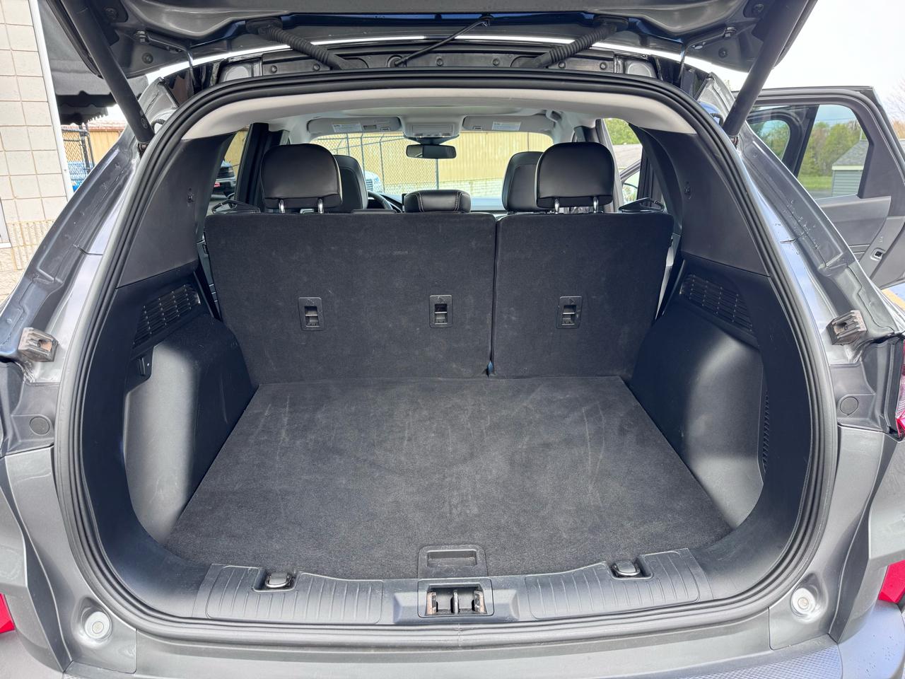 Ford Escape Platinum AWD 2023