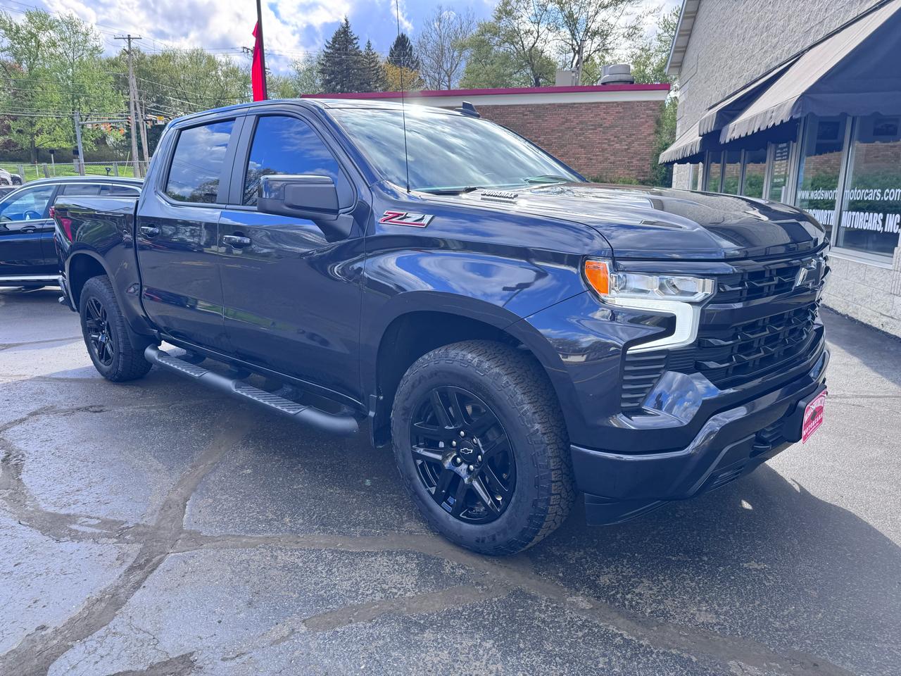 Chevrolet Silverado 1500 4WD Crew Cab 147" RST 2024
