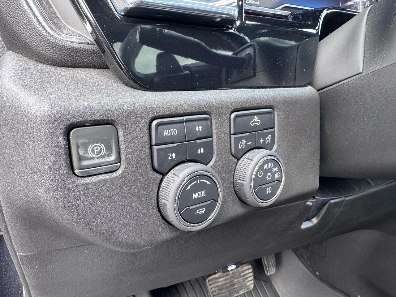 Chevrolet Silverado 1500 4WD Crew Cab 147" RST 2024