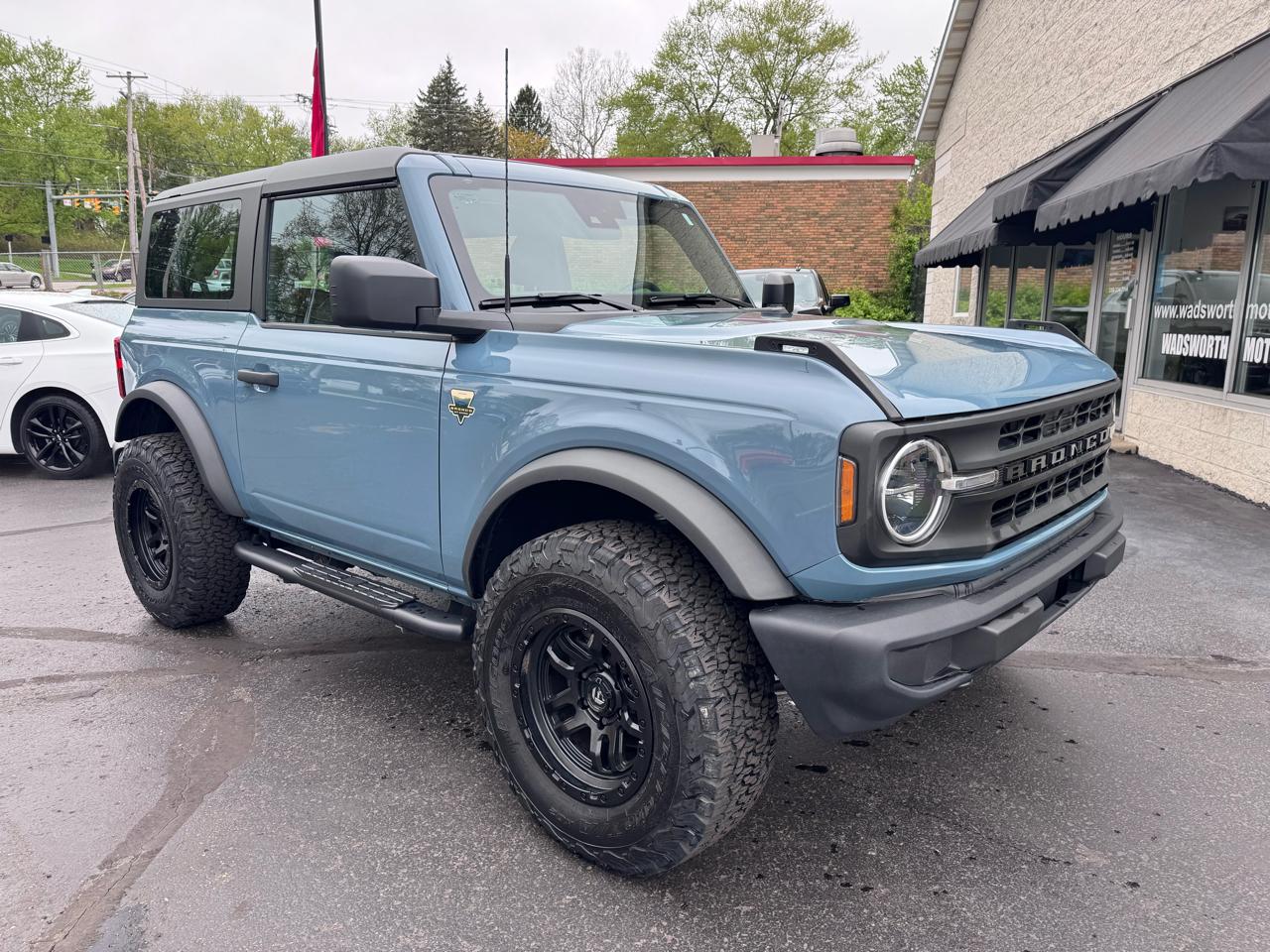 Ford Bronco Base 2 Door 4x4 2022