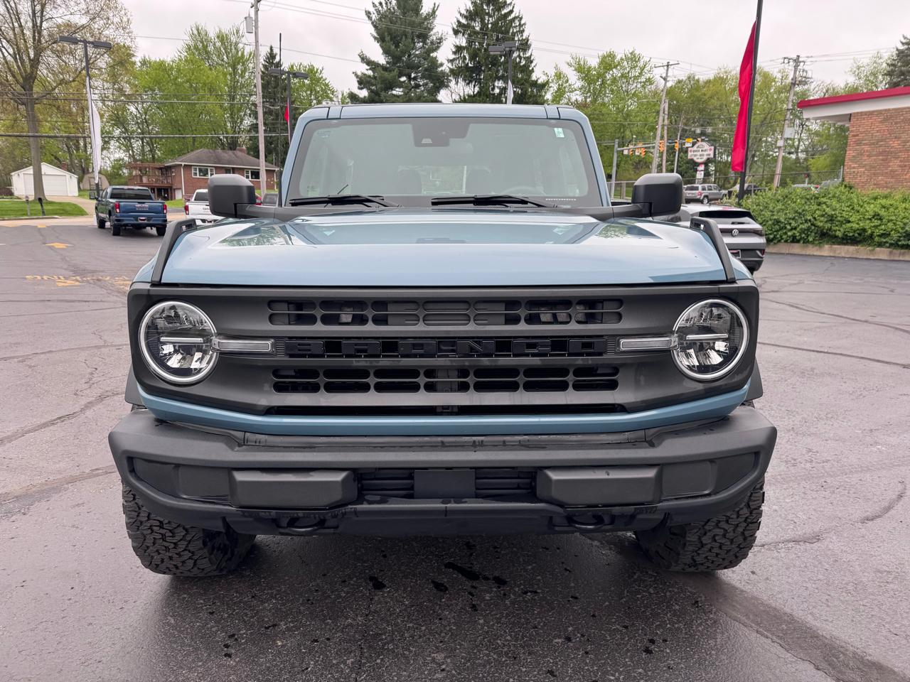Ford Bronco Base 2 Door 4x4 2022