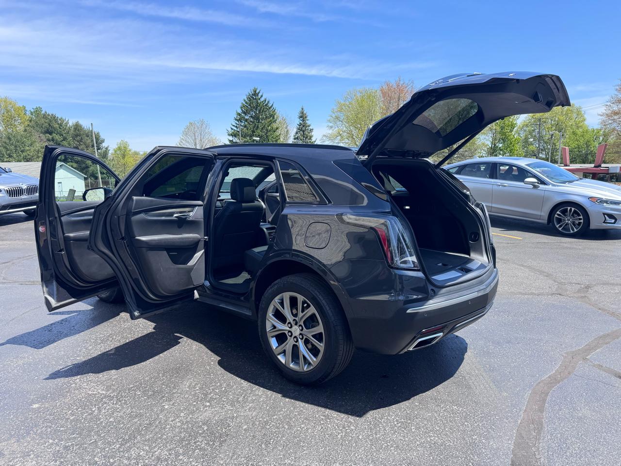 Cadillac XT5 AWD 4dr Sport 2021