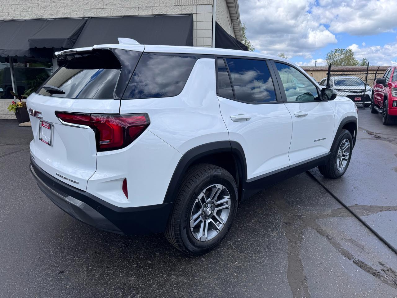 GMC Terrain AWD 4dr Elevation 2026