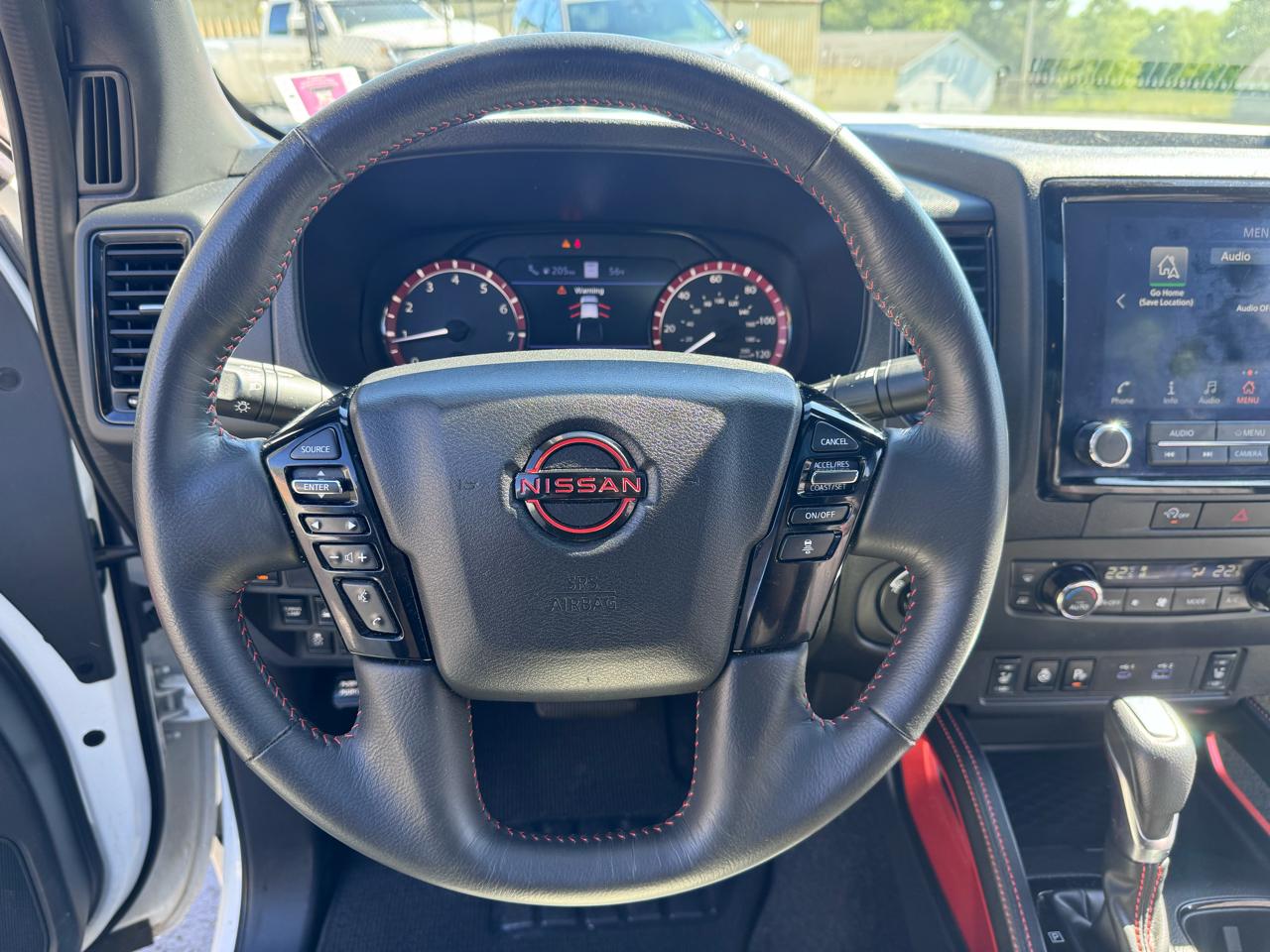 Nissan Frontier Crew Cab 4x4 PRO-4X Auto 2023