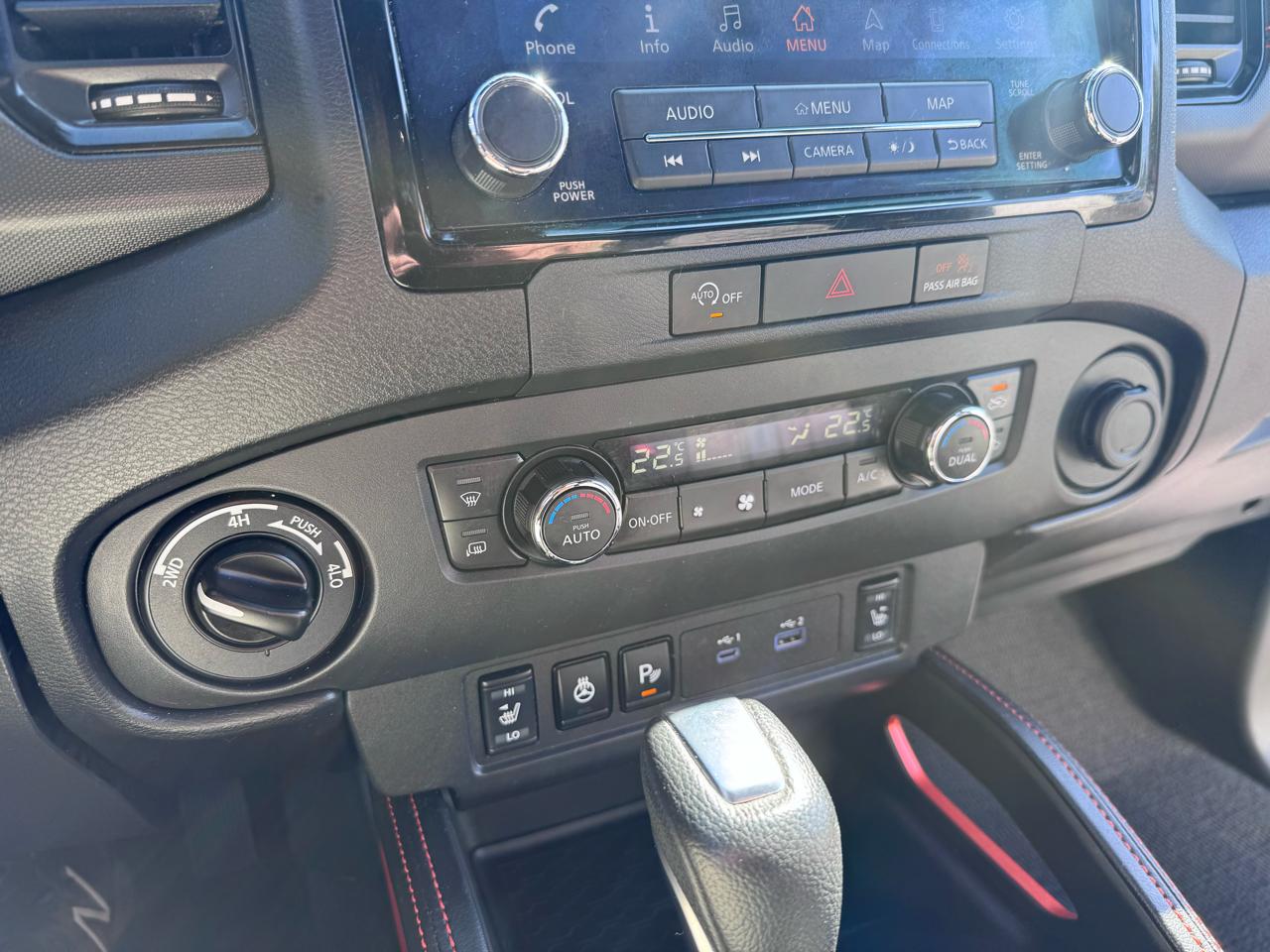 Nissan Frontier Crew Cab 4x4 PRO-4X Auto 2023