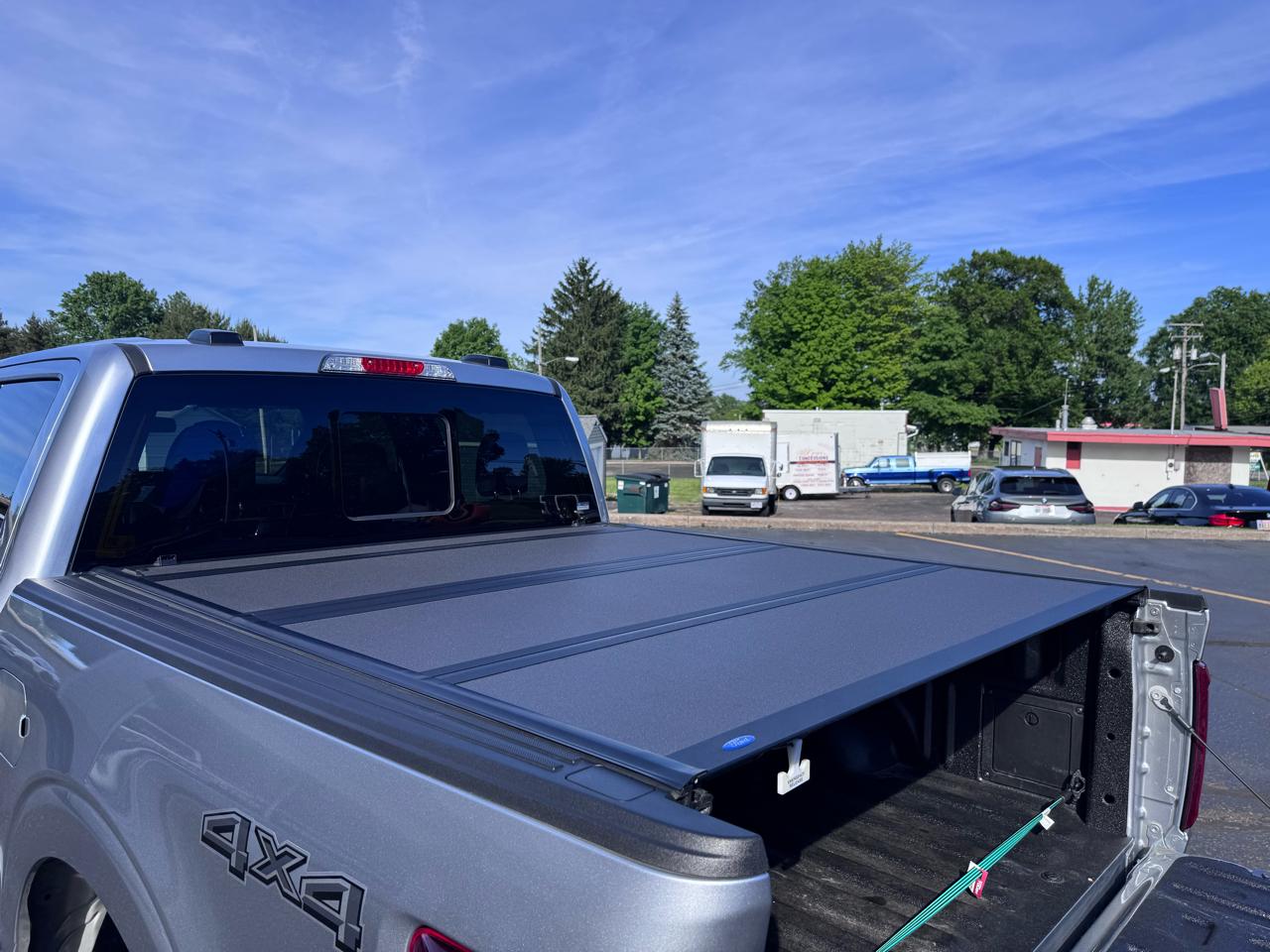 Ford F-150 XLT SuperCrew 5.5-ft. Bed 4WD 2024