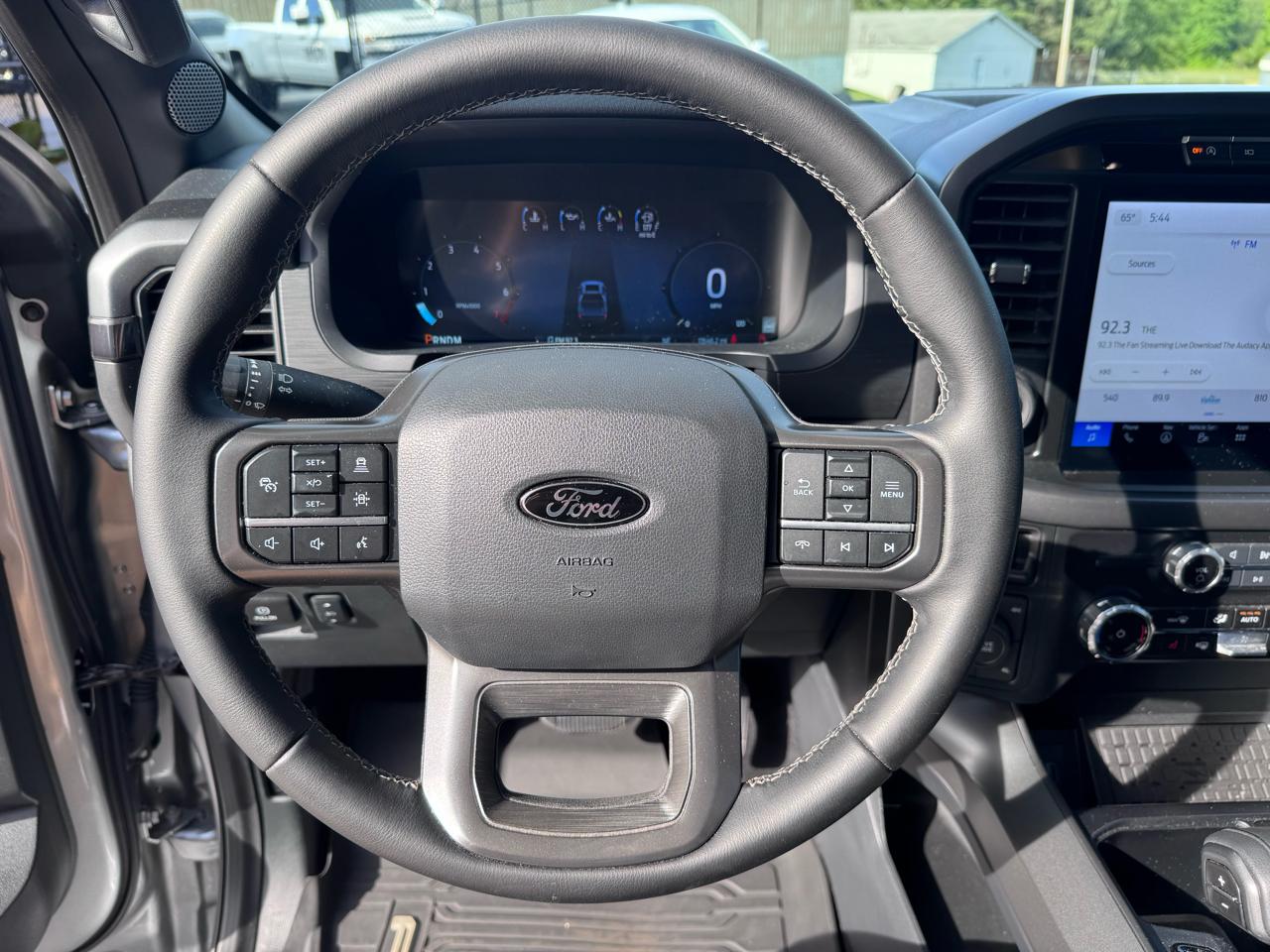 Ford F-150 XLT SuperCrew 5.5-ft. Bed 4WD 2024