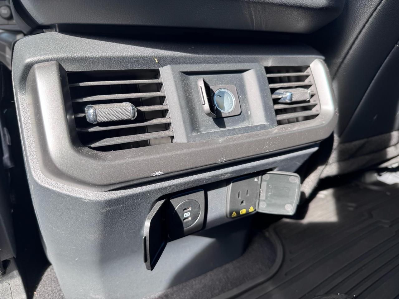Ford F-150 XLT SuperCrew 5.5-ft. Bed 4WD 2024