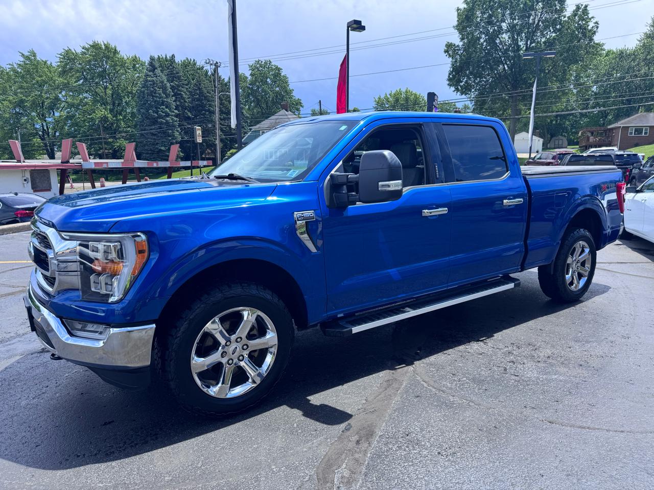 Ford F-150 XLT 4WD SuperCrew 5.5' Box 2023