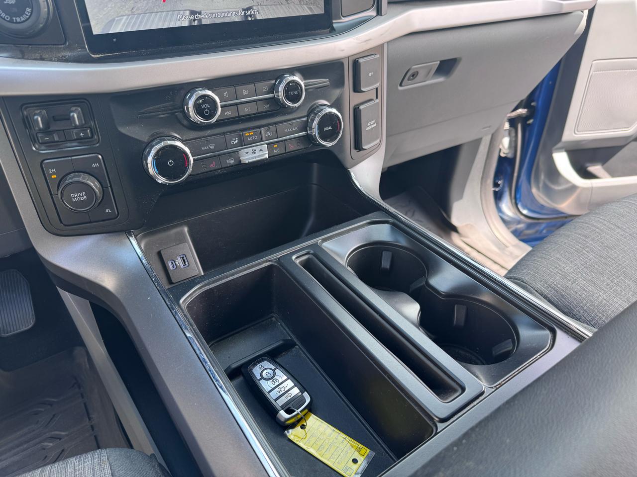 Ford F-150 XLT 4WD SuperCrew 5.5' Box 2023