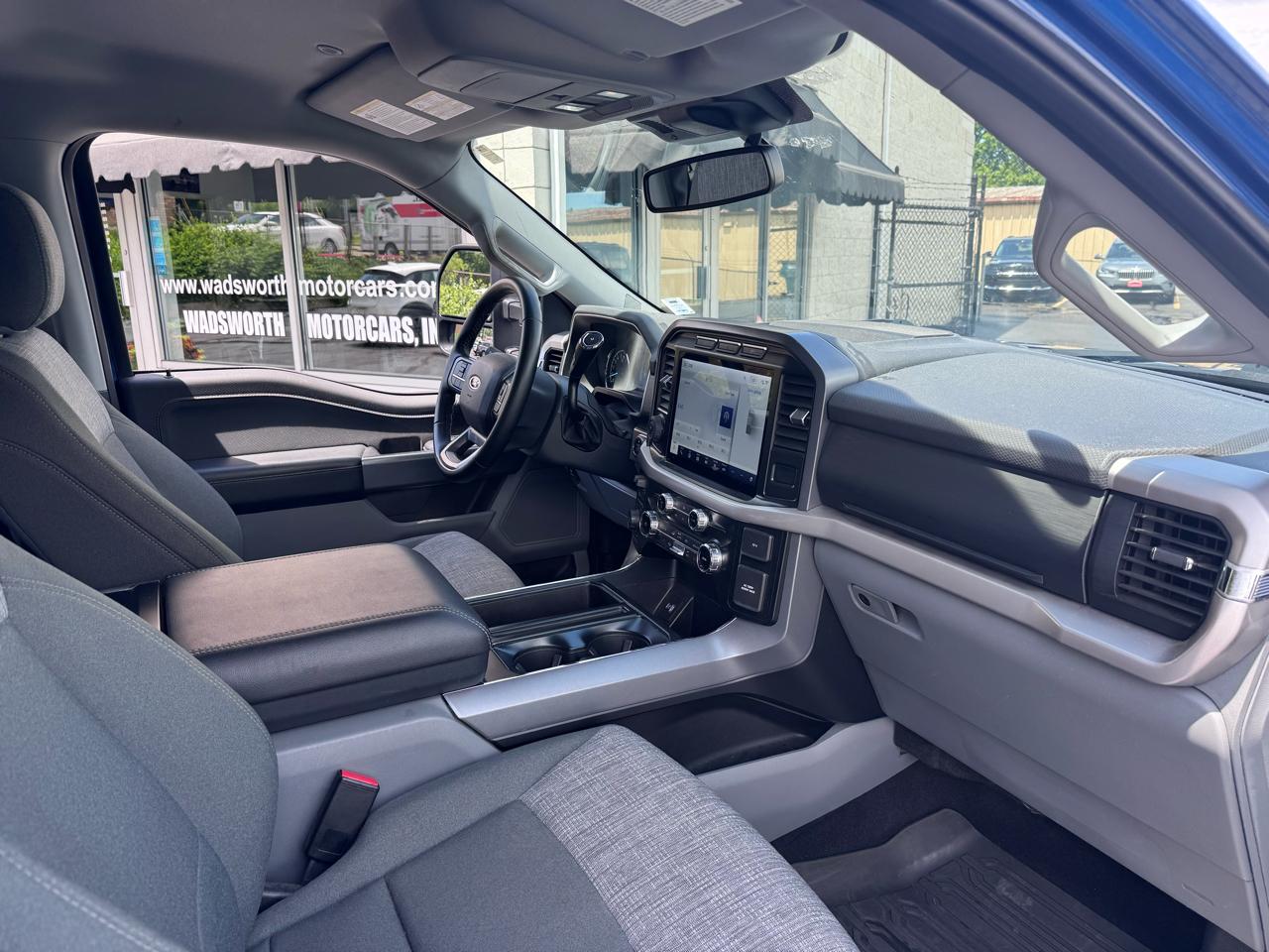 Ford F-150 XLT 4WD SuperCrew 5.5' Box 2023
