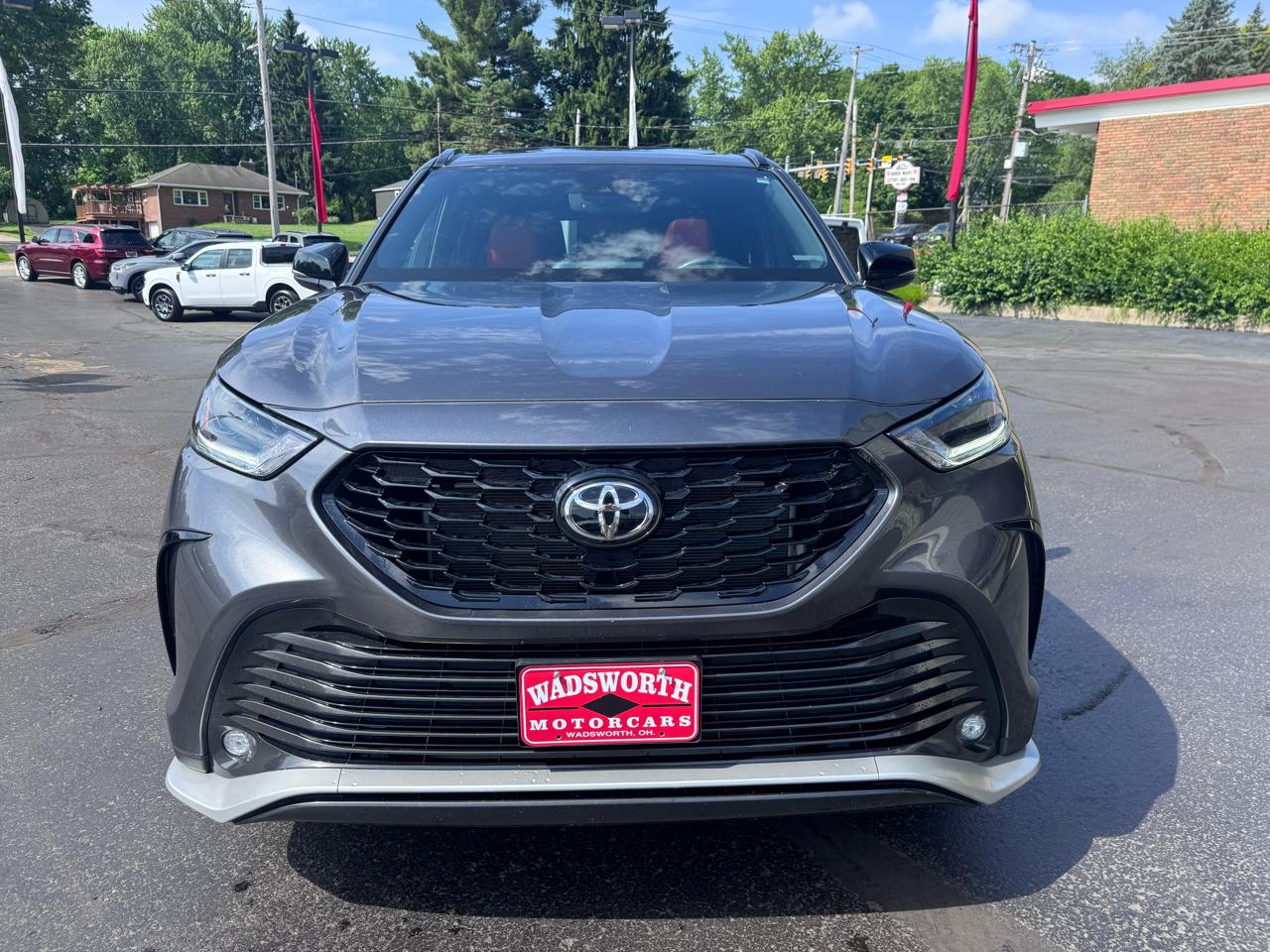 Toyota Highlander XSE AWD (Natl) 2022
