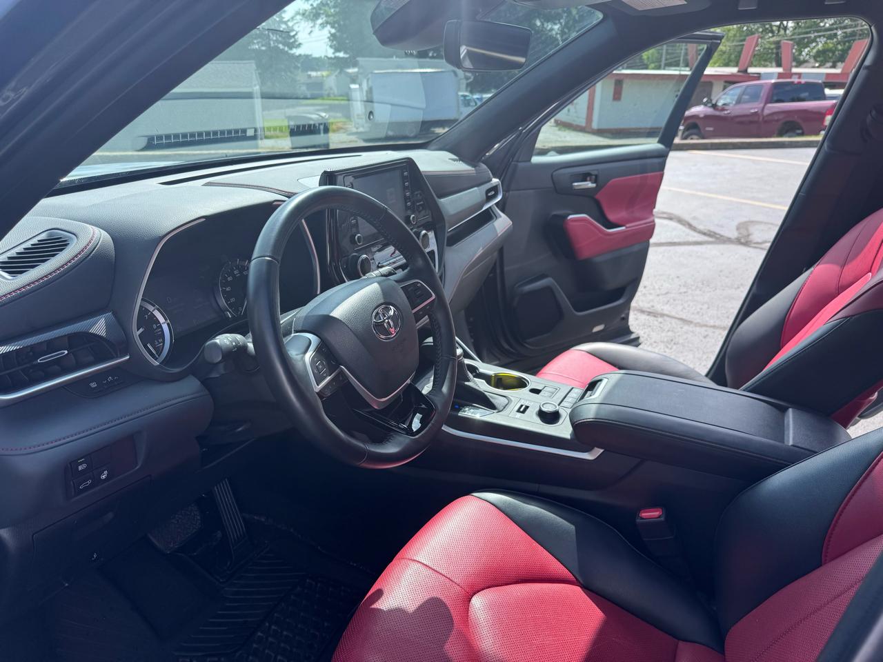 Toyota Highlander XSE AWD (Natl) 2022