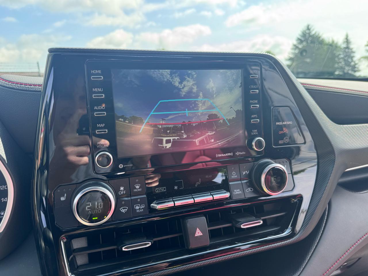 Toyota Highlander XSE AWD (Natl) 2022
