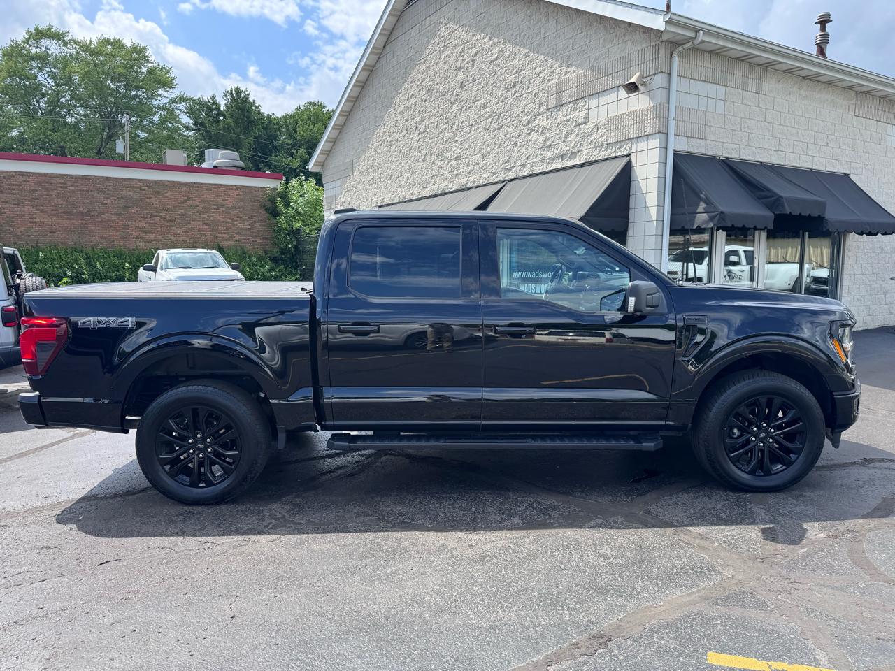 Ford F-150 XLT 4WD SuperCrew 5.5' Box 2024