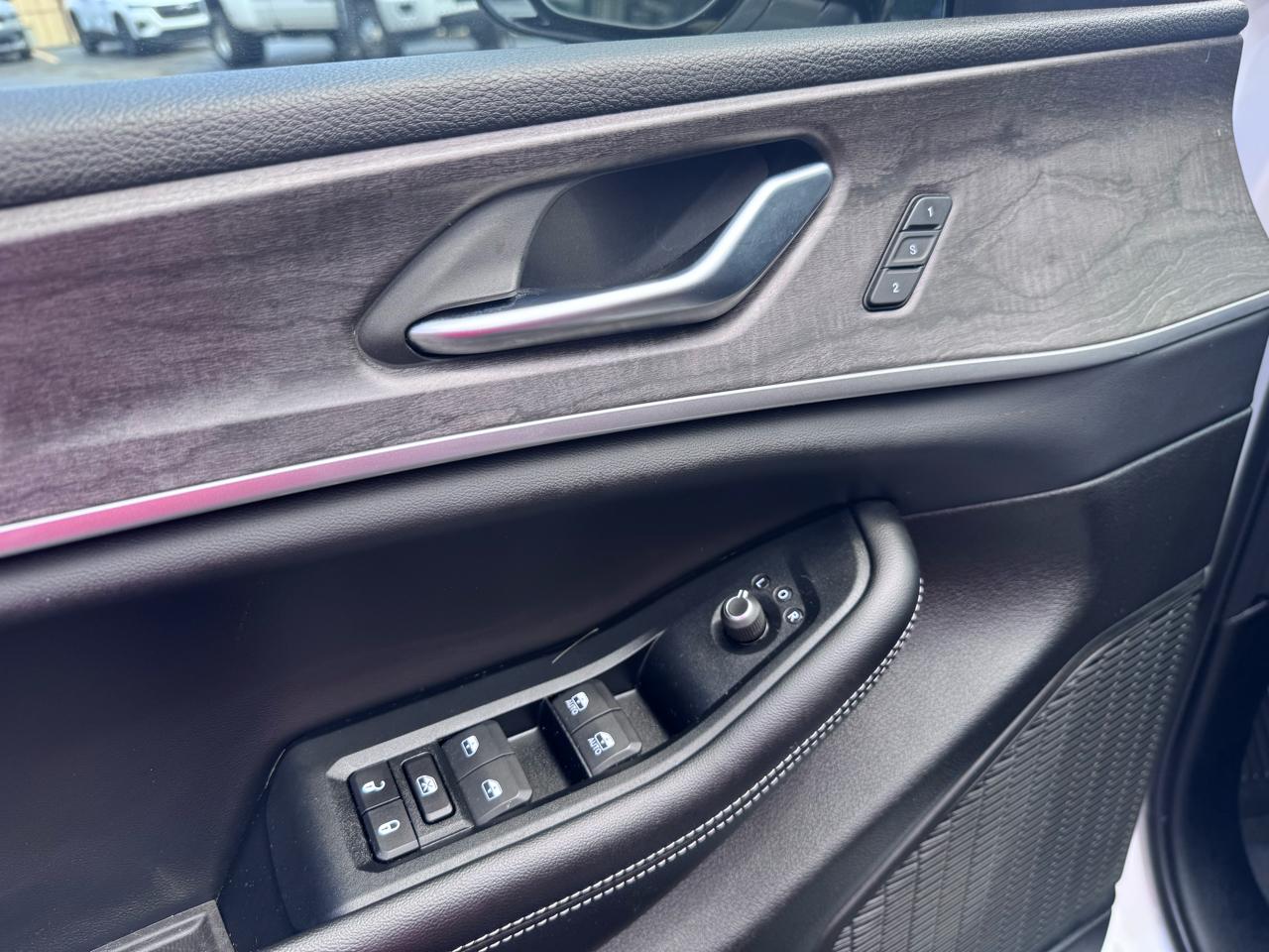 Jeep Grand Cherokee Limited 4x4 2024