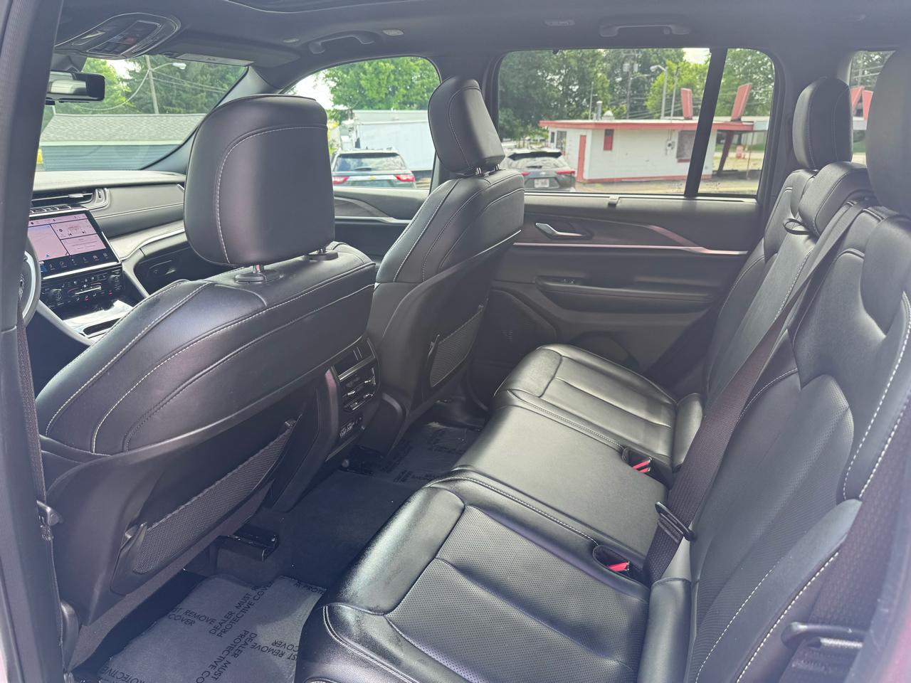 Jeep Grand Cherokee Limited 4x4 2024