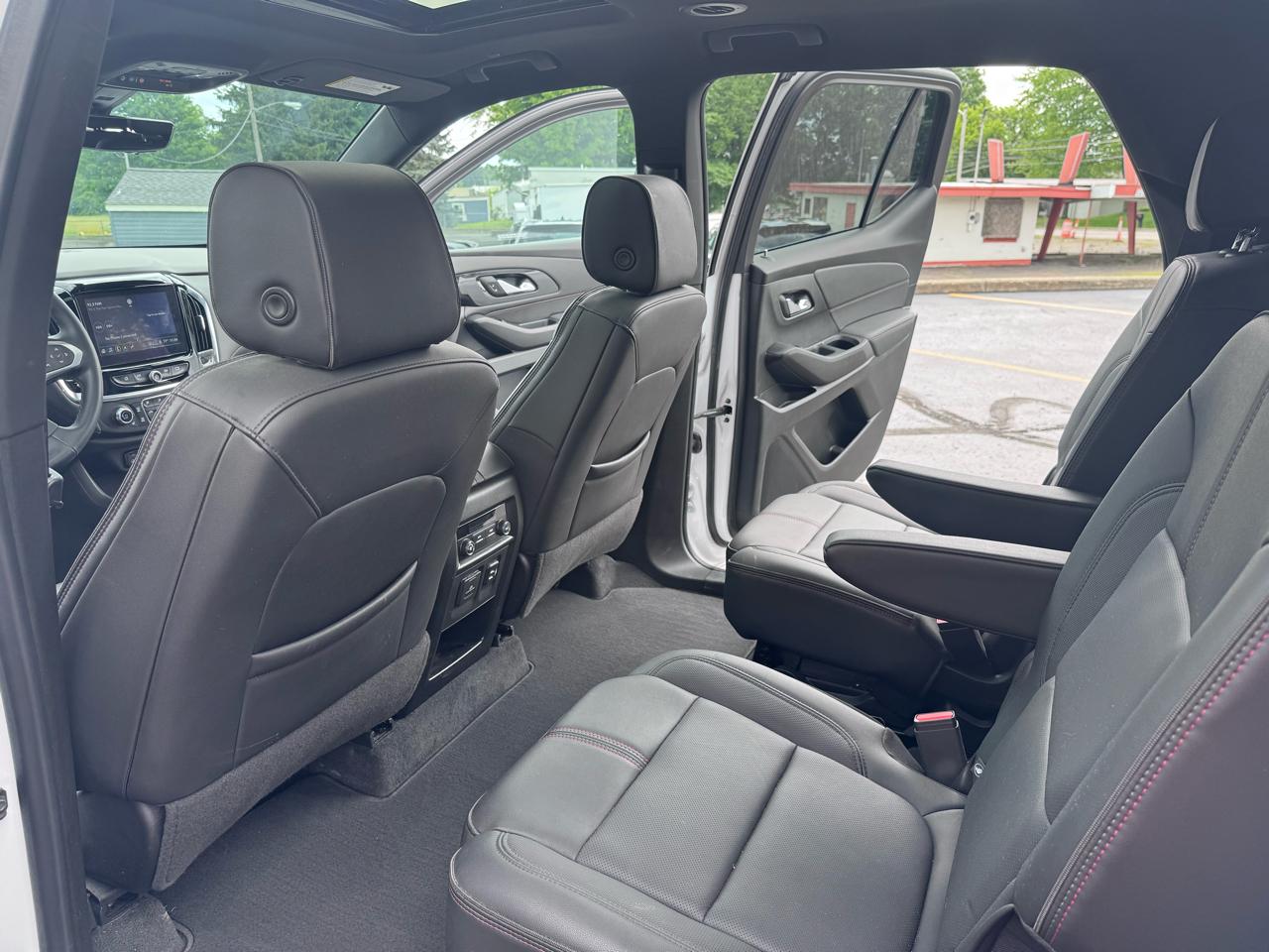 Chevrolet Traverse AWD 4dr RS 2023