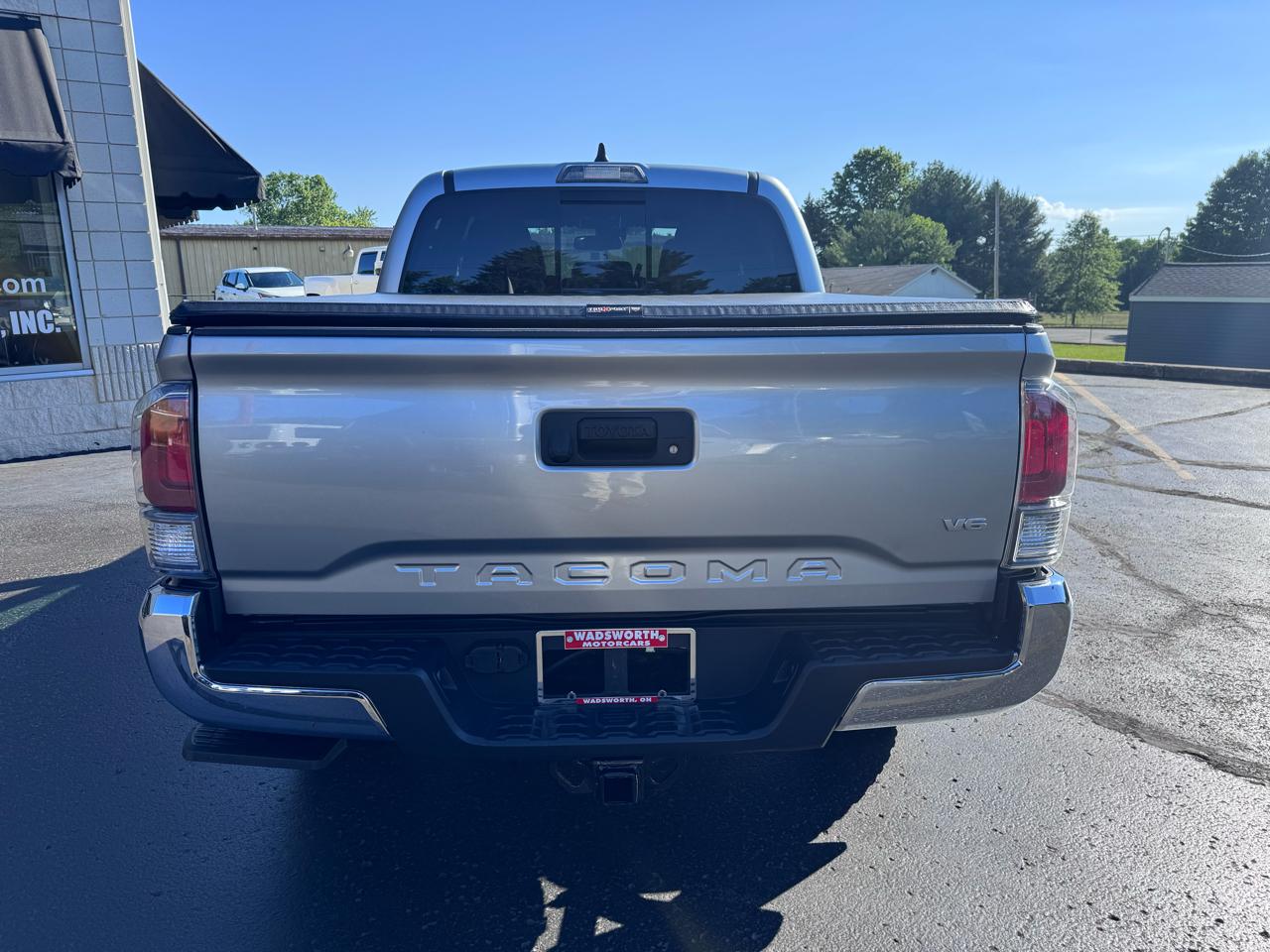 Toyota Tacoma 4WD TRD Off Road Double Cab 5' Bed V6 MT (Natl) 2023