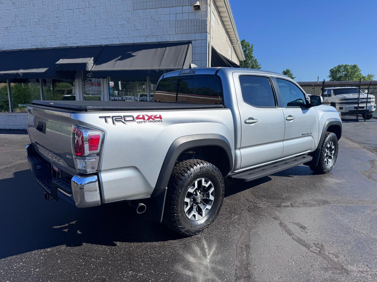 Toyota Tacoma 4WD TRD Off Road Double Cab 5' Bed V6 MT (Natl) 2023