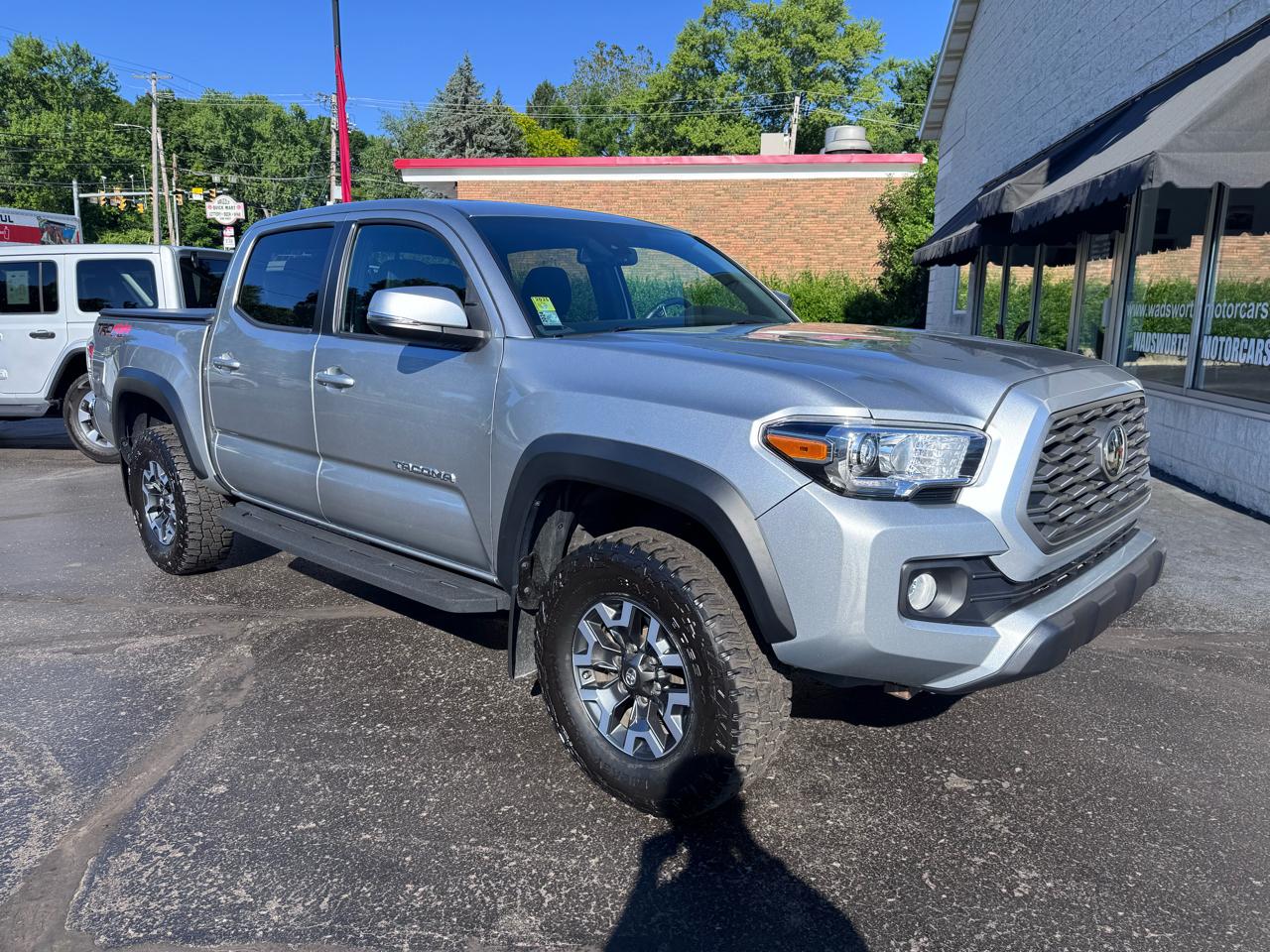 Toyota Tacoma 4WD TRD Off Road Double Cab 5' Bed V6 MT (Natl) 2023