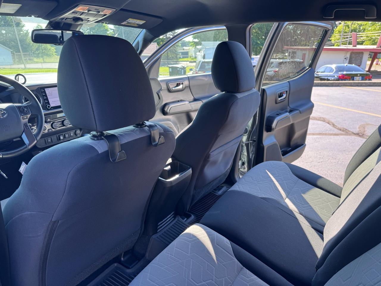 Toyota Tacoma 4WD TRD Off Road Double Cab 5' Bed V6 MT (Natl) 2023