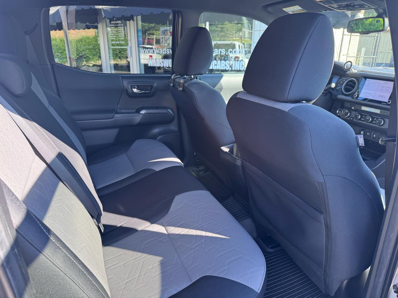 Toyota Tacoma 4WD TRD Off Road Double Cab 5' Bed V6 MT (Natl) 2023