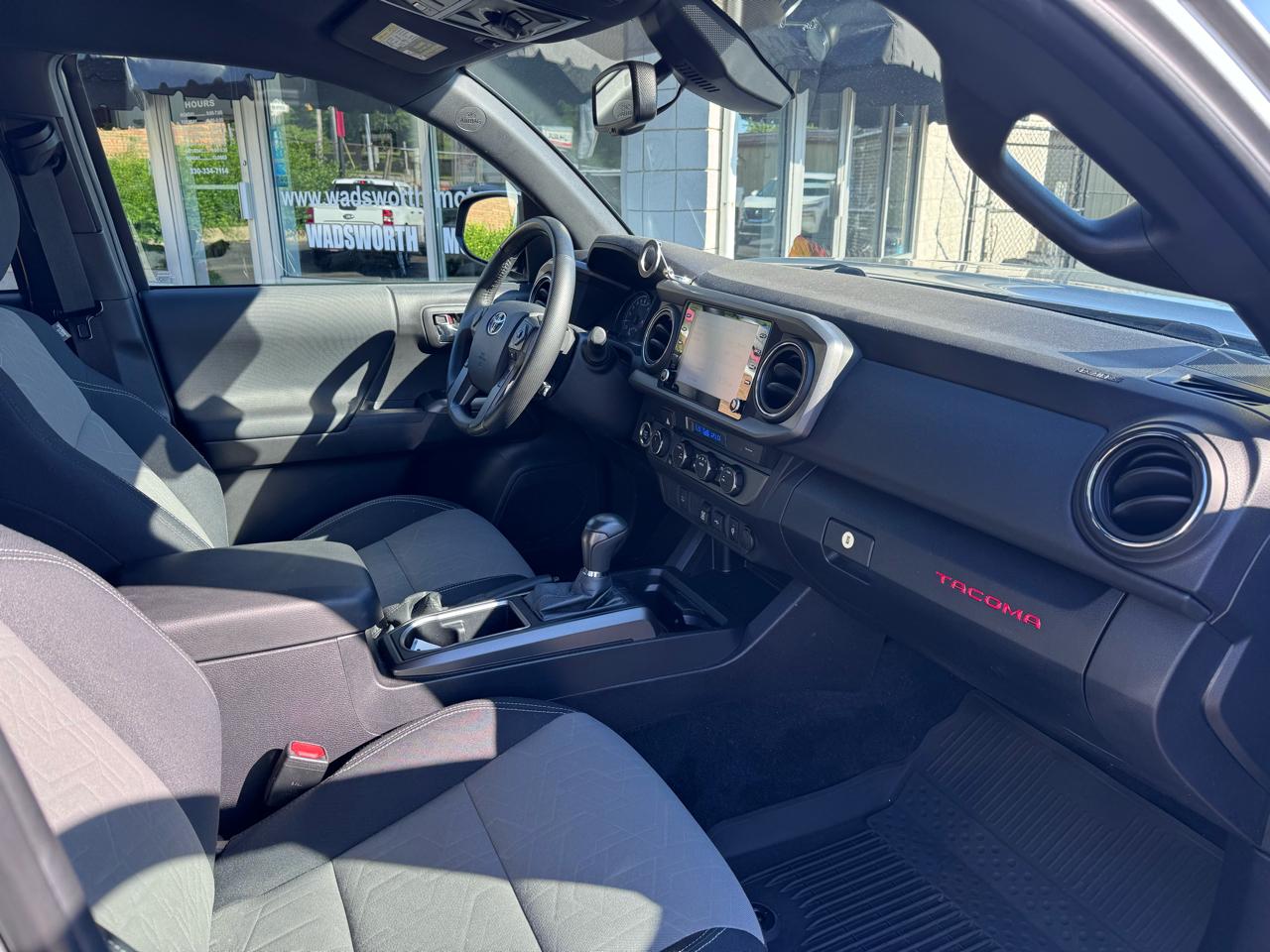 Toyota Tacoma 4WD TRD Off Road Double Cab 5' Bed V6 MT (Natl) 2023