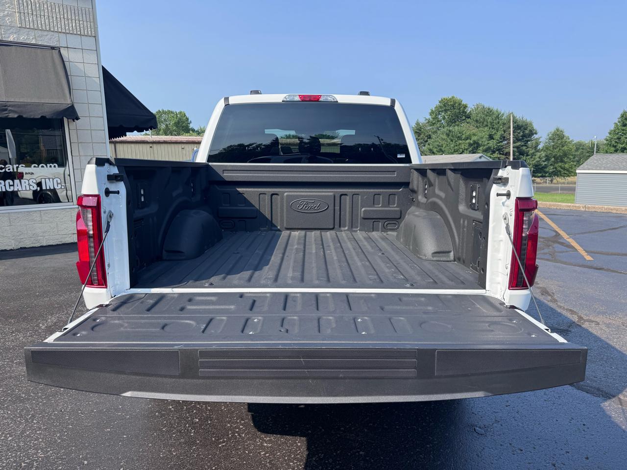 Ford F-150 4WD SuperCrew 145" STX 2025