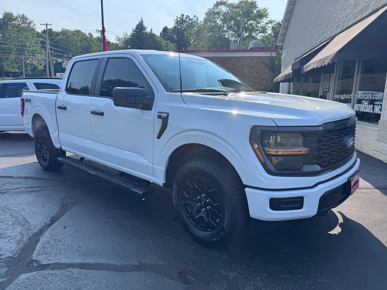 Ford F-150 4WD SuperCrew 145" STX 2025