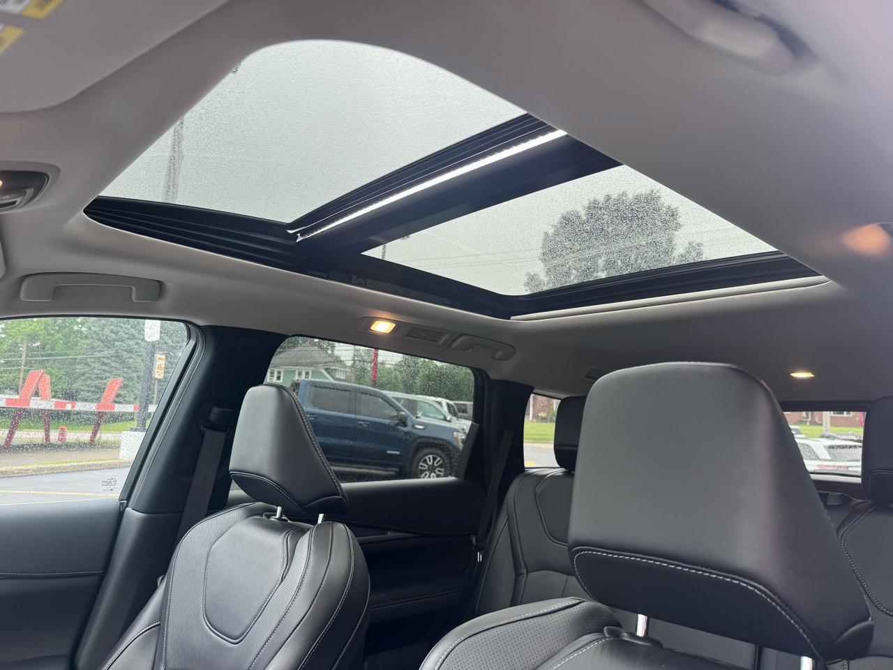 Infiniti QX60 LUXE AWD 2024