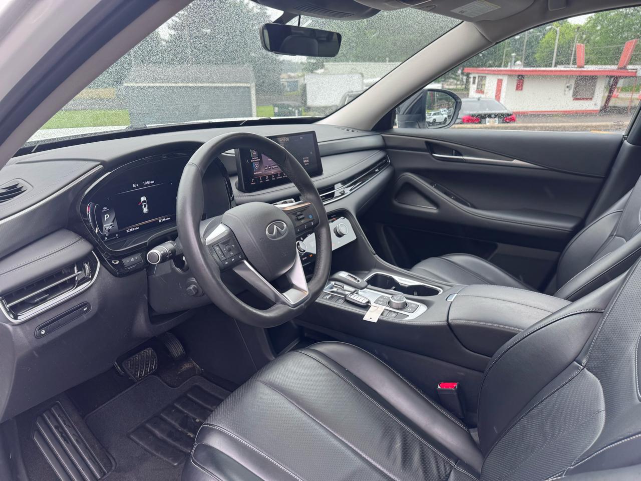 Infiniti QX60 LUXE AWD 2024