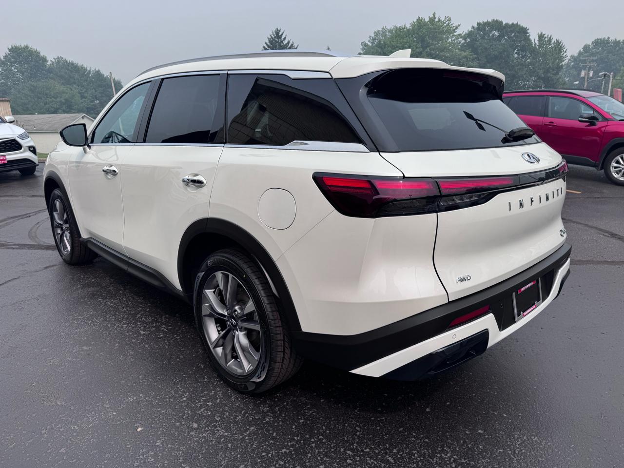 Infiniti QX60 LUXE AWD 2024