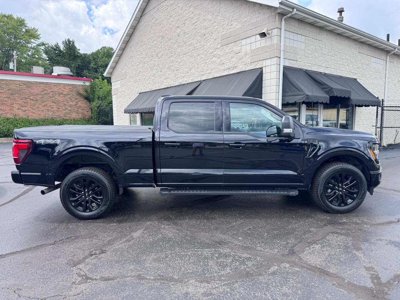 Ford F-150 XLT 4WD SuperCrew 6.5' Box 2024