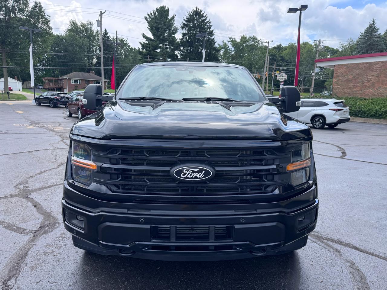 Ford F-150 XLT 4WD SuperCrew 6.5' Box 2024