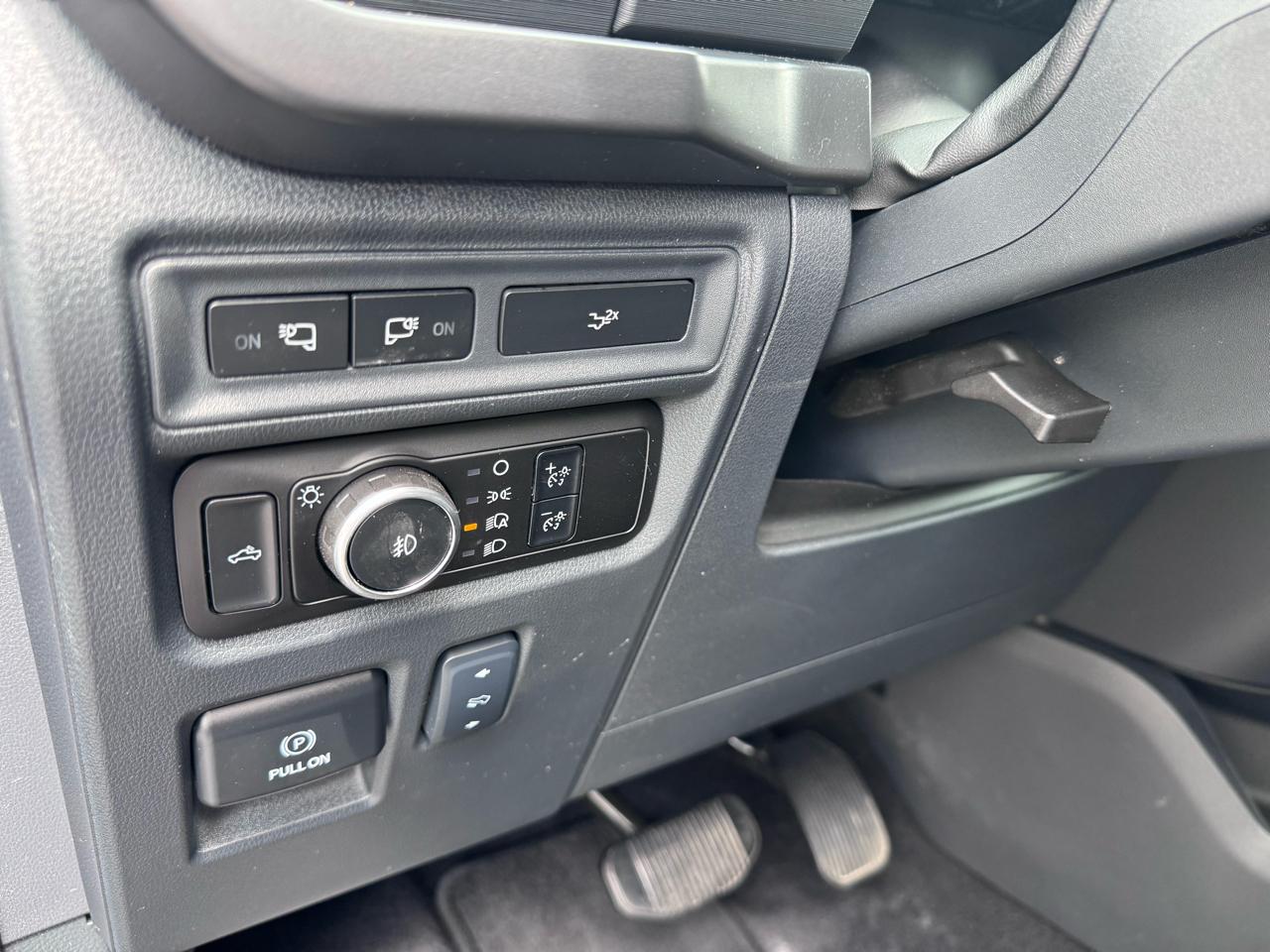 Ford F-150 XLT 4WD SuperCrew 6.5' Box 2024