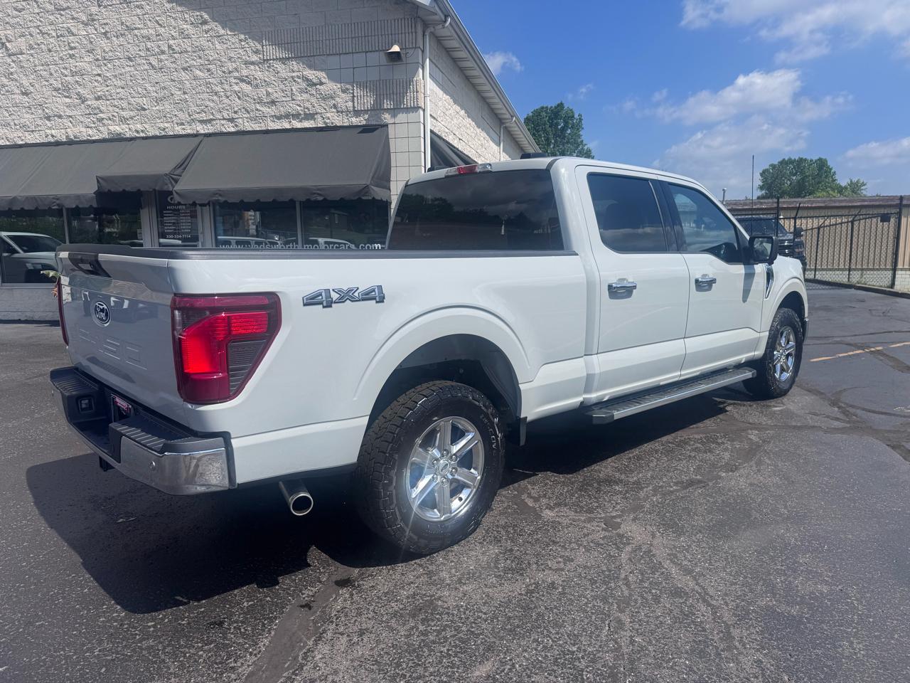 Ford F-150 XLT 4WD SuperCrew 6.5' Box 2024