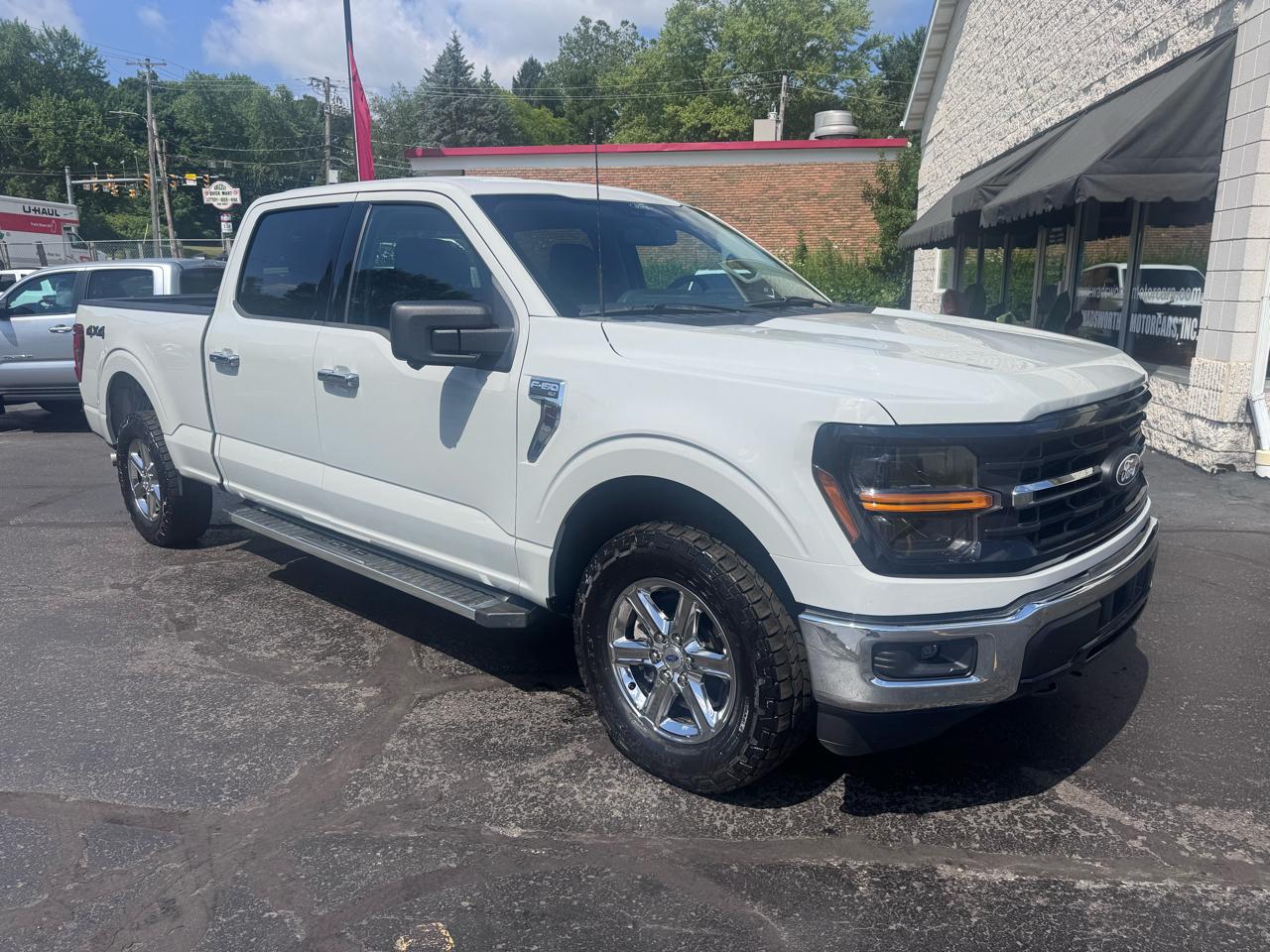 Ford F-150 XLT 4WD SuperCrew 6.5' Box 2024