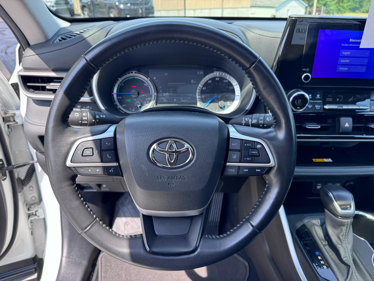 Toyota Highlander Hybrid XLE AWD (Natl) 2025