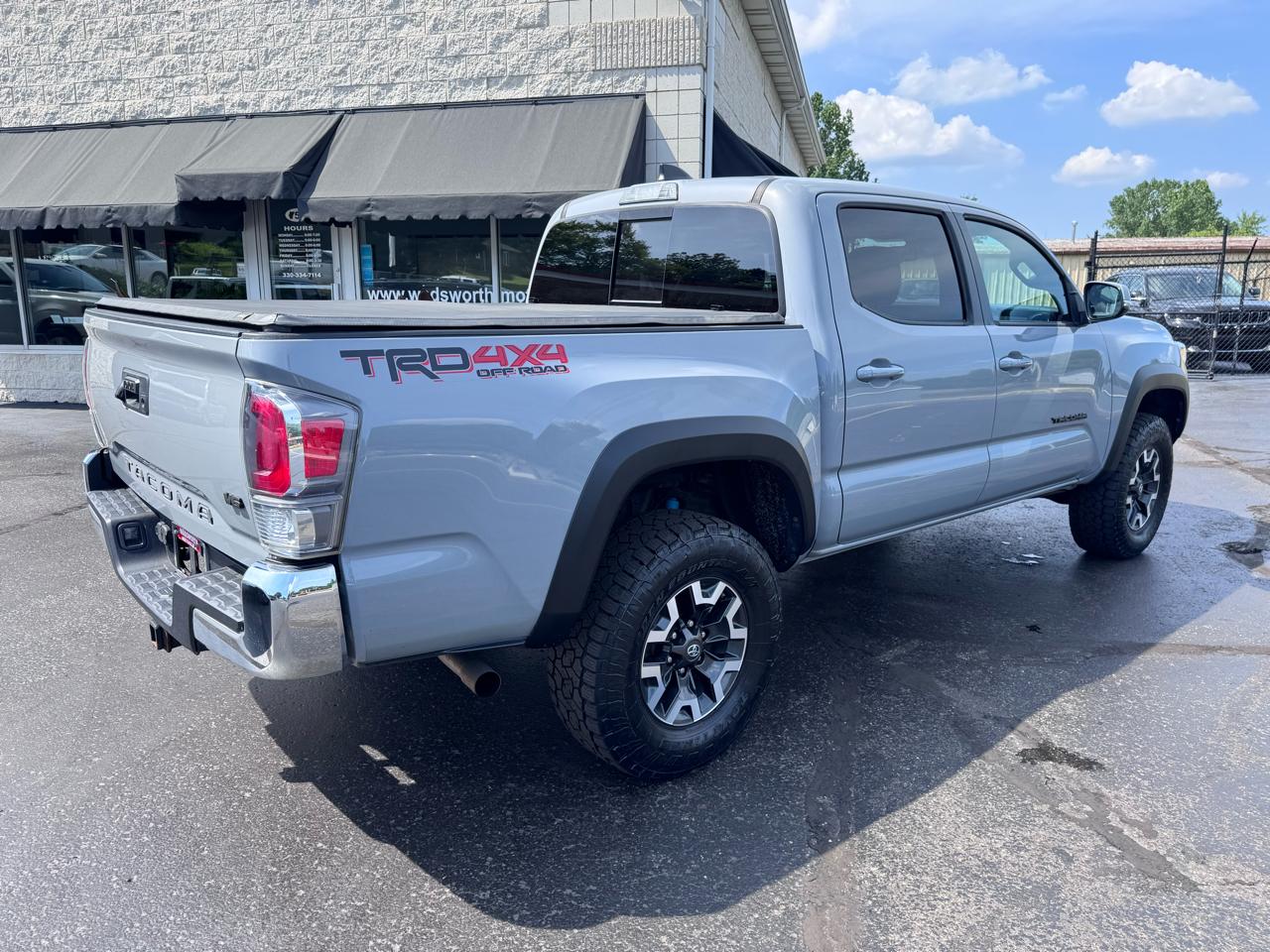 Toyota Tacoma 4WD TRD Off Road Double Cab 5' Bed V6 AT (Natl) 2020