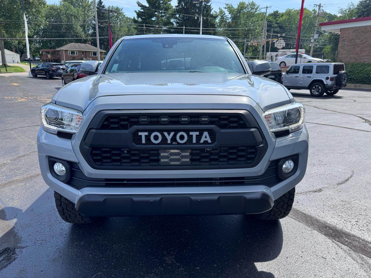Toyota Tacoma 4WD TRD Off Road Double Cab 5' Bed V6 AT (Natl) 2020