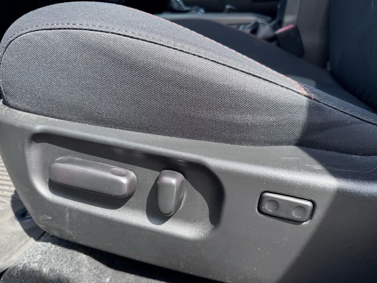 Toyota Tacoma 4WD TRD Off Road Double Cab 5' Bed V6 AT (Natl) 2020