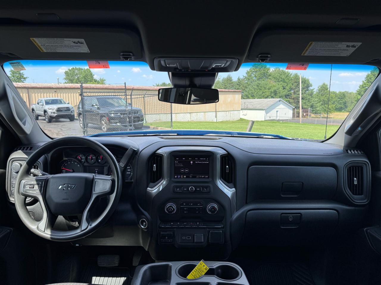 Chevrolet Silverado 1500 4WD Crew Cab 157" Custom 2023