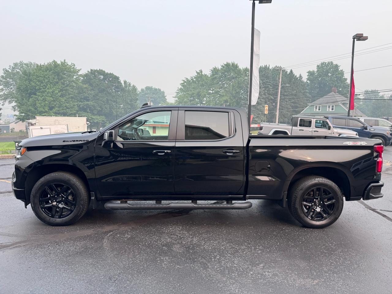 Chevrolet Silverado 1500 4WD Crew Cab 157" RST 2024