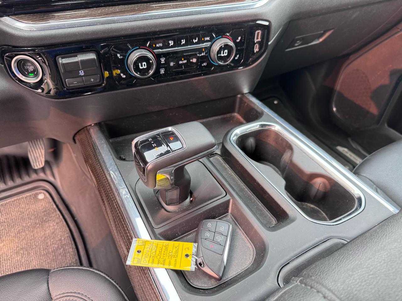 Chevrolet Silverado 1500 4WD Crew Cab 157" RST 2024