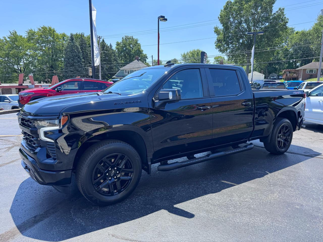 2024 Chevrolet Silverado 1500 4WD Crew Cab 157" RST